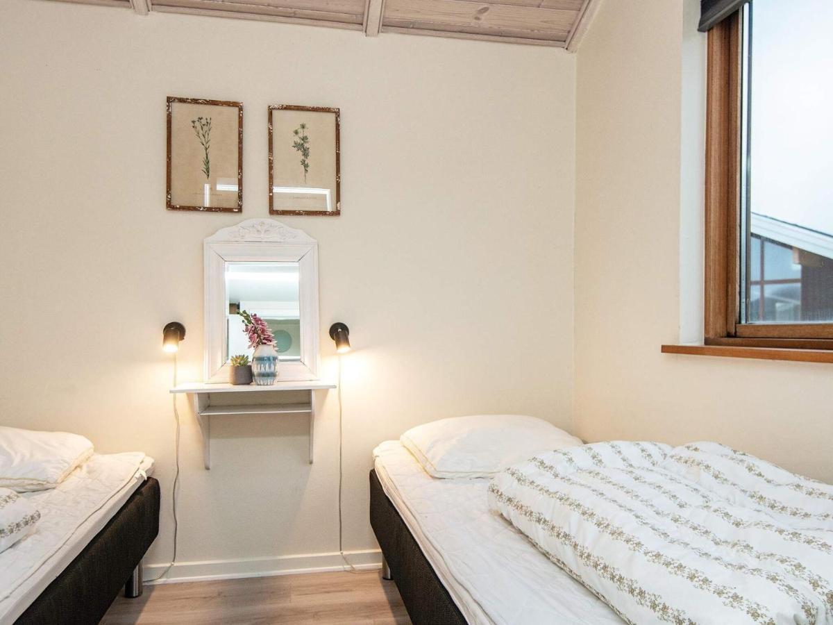Three-Bedroom Holiday Home In Ulfborg 4 Thorsminde Экстерьер фото